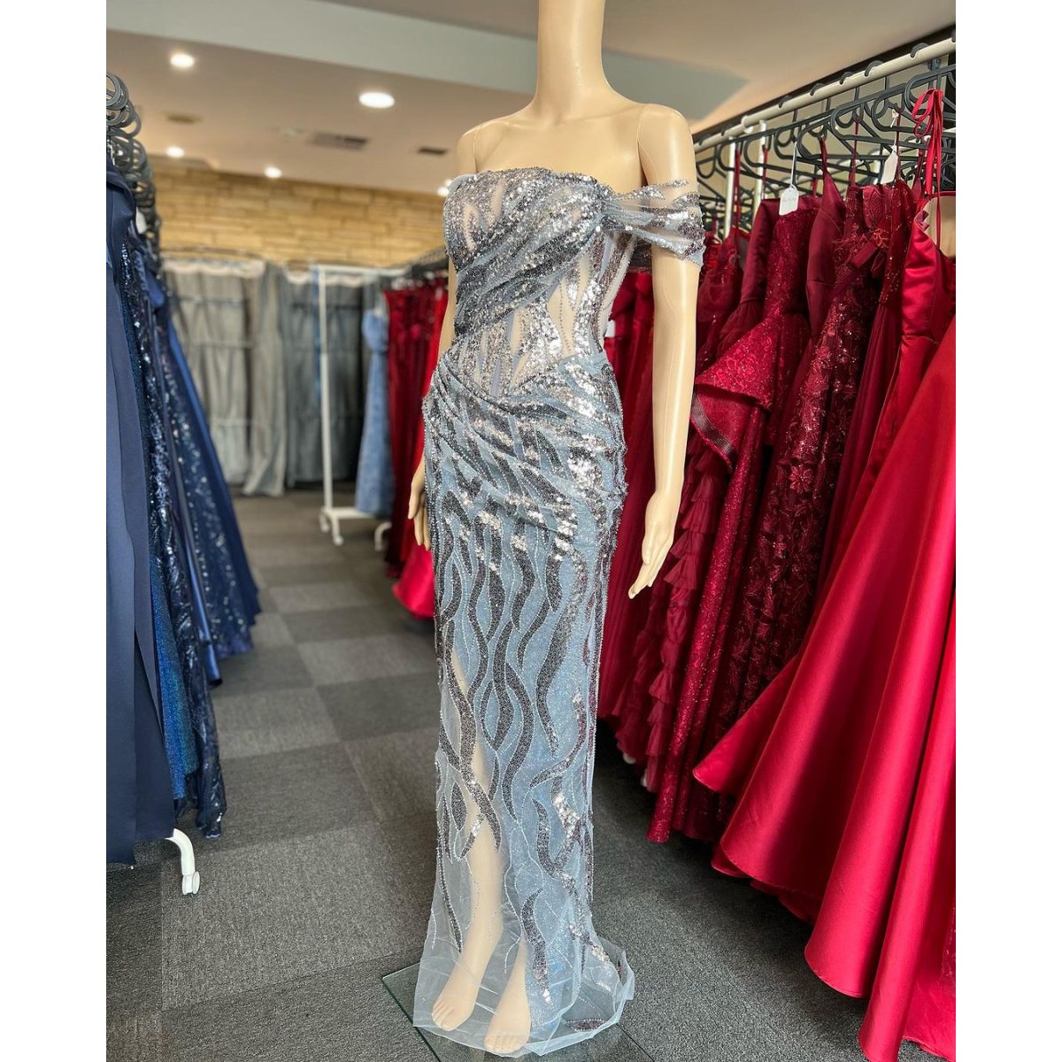 qyn designer dress hire Q944 - QYN Katie Pink Gown