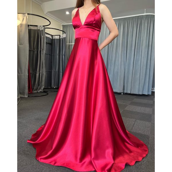 925 – QYN Maryam Red Gown