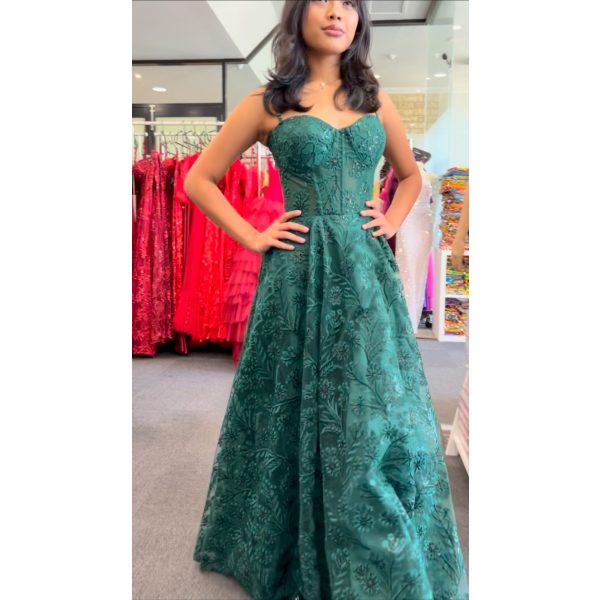 961 – QYN Lola Green Gown