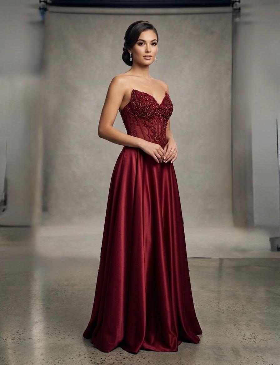 Y559 – QYN Fiona Kimber Red Gown Y559 – QYN Fiona Kimber Red Gown