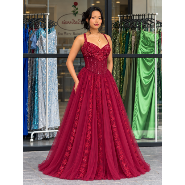 Y773 – QYN Katniss Jovana Red Gown