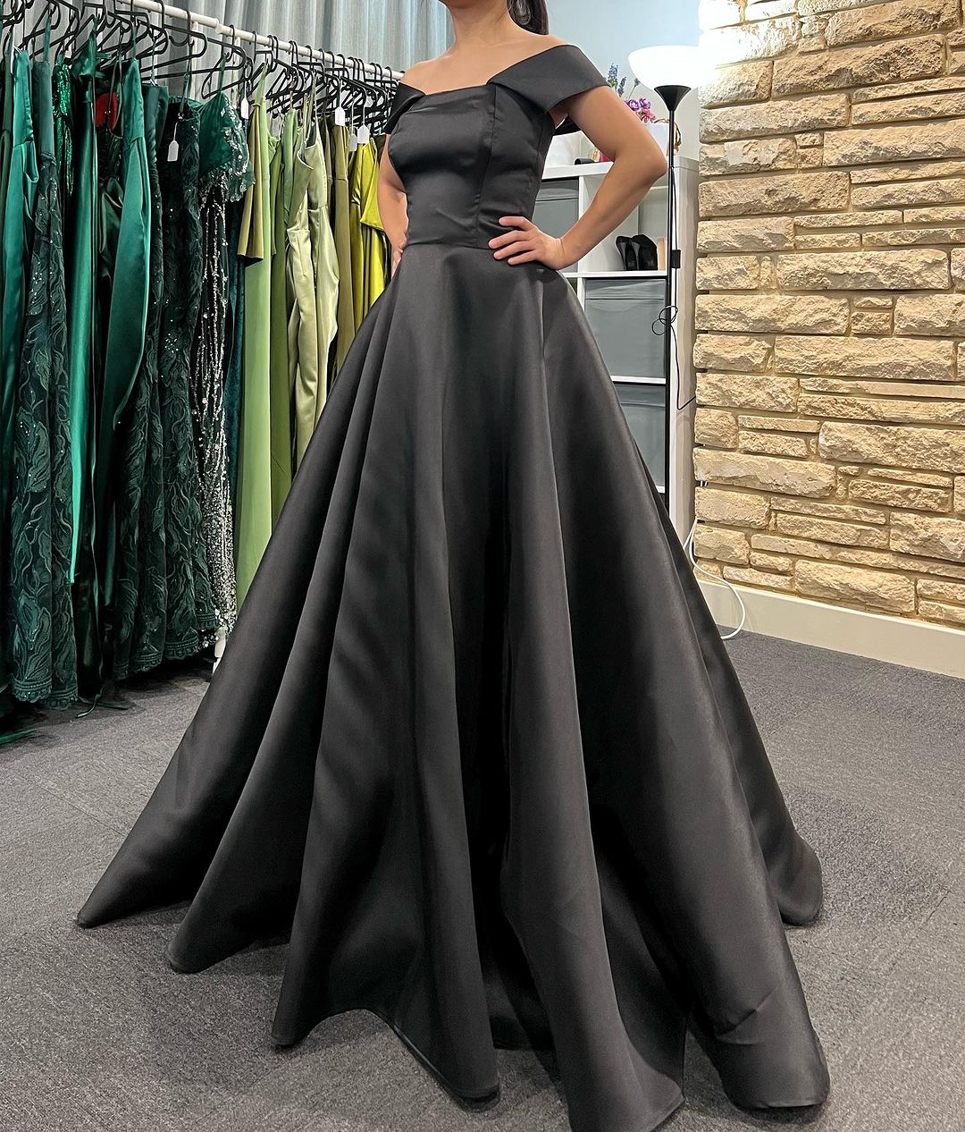 Q490 – QYN Charli Black Gown Q490 – QYN Charli Black Gown