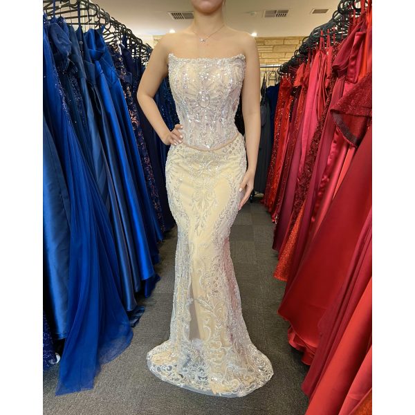 Q996 – QYN Odessa Gown