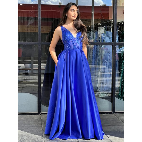 Y521 – QYN Natasha Elva Royal Blue Gown