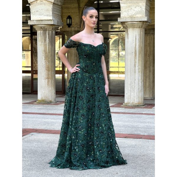 Y623 – QYN Arianna Noemi Green Gown