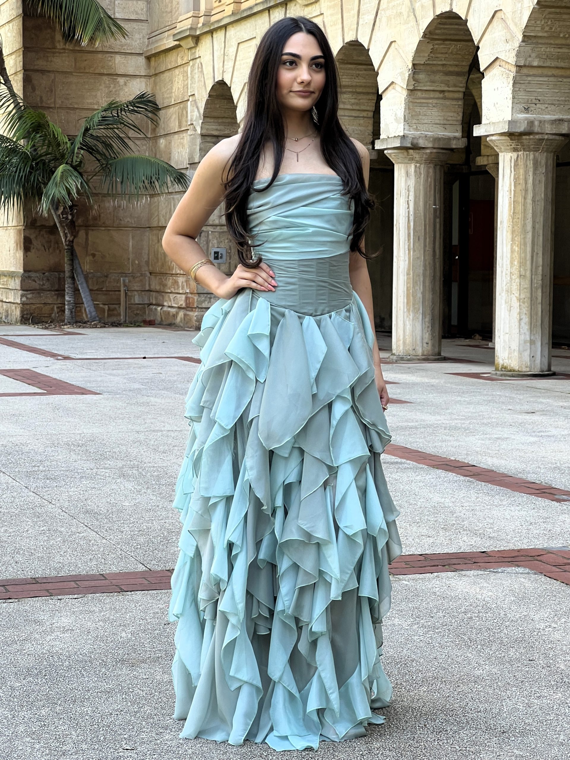 Y652 – QYN Tiffinay Mabel Green Gown Y652 – QYN Tiffinay Mabel Green Gown