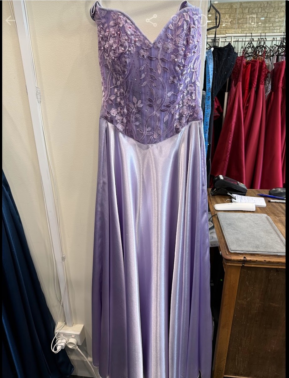 Y660 – QYN Lilac Gown (not-yet-released) Y660 – QYN Lilac Gown (not-yet-released)