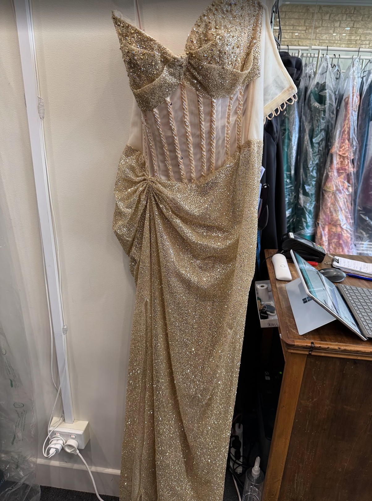 Y679 – QYN Gold Gown (not-yet-released) Y679 – QYN Gold Gown (not-yet-released)