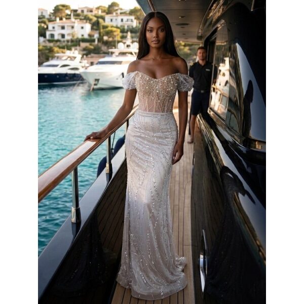 Y693 - QYN Lyra Mariam Champaign Gown