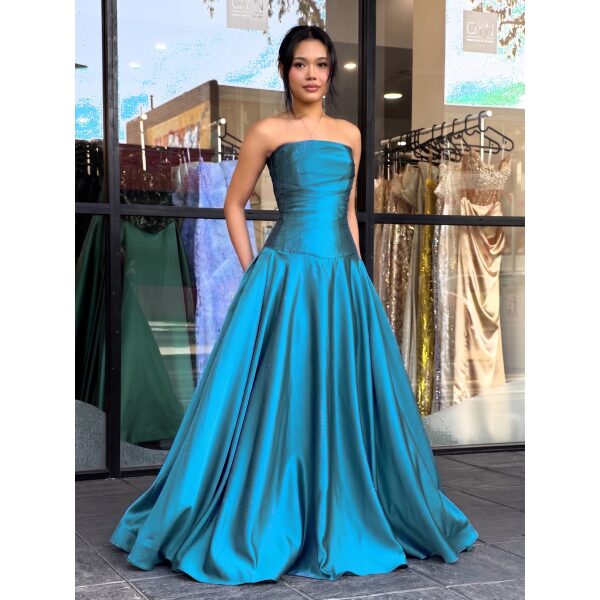 Y756 - QYN Hillary Faye Blue Gown