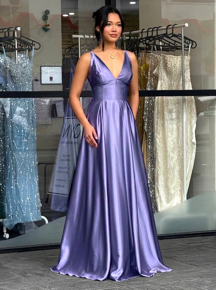 Y759 – QYN Hana Cari Violet Gown Y759 – QYN Hana Cari Violet Gown